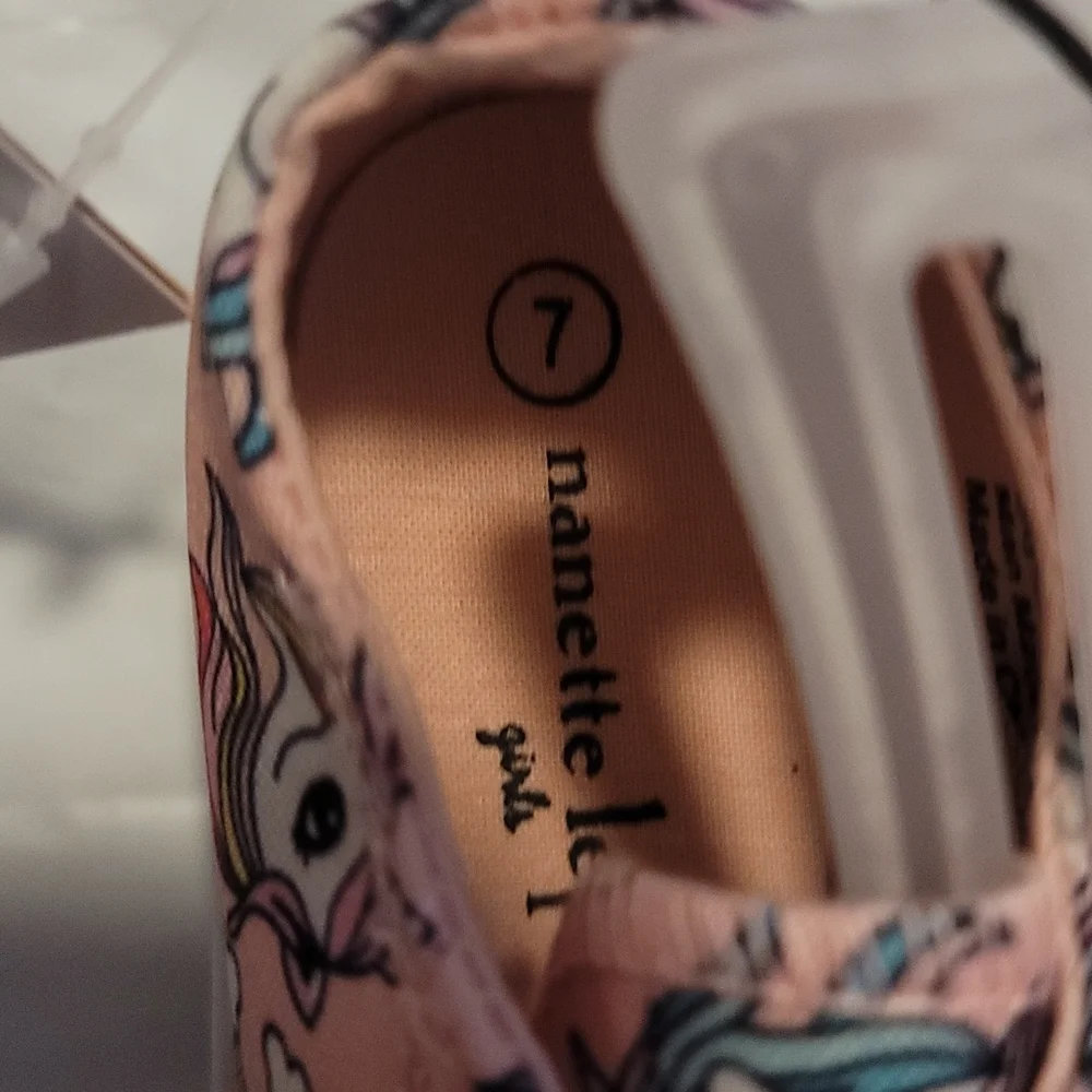 NANETTE LEPORE GIRLS PINK CANVAS UNICORN SNEAKERS: NWT: SZ 7